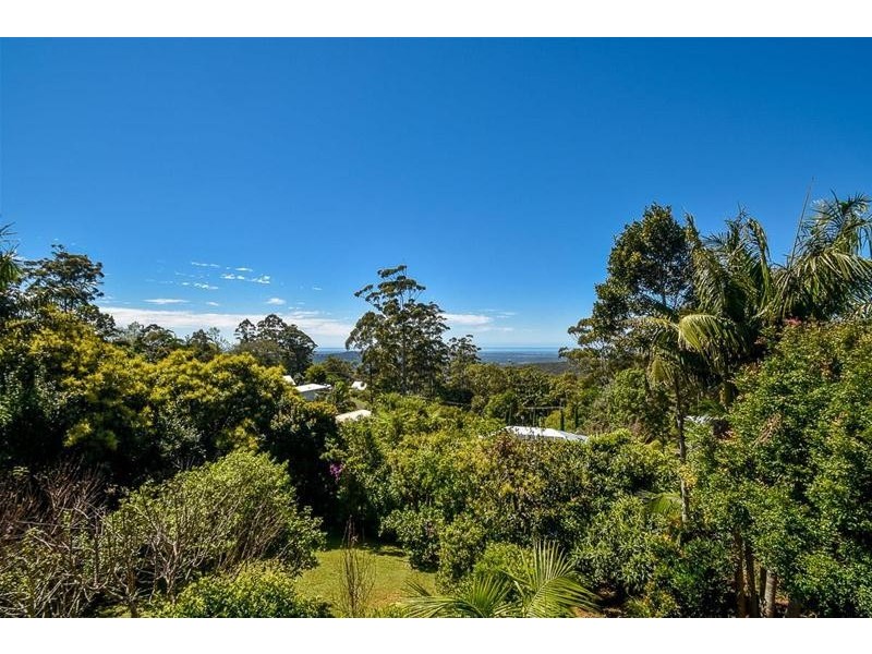 52 Paradise Drive, Tamborine Mountain QLD 4272