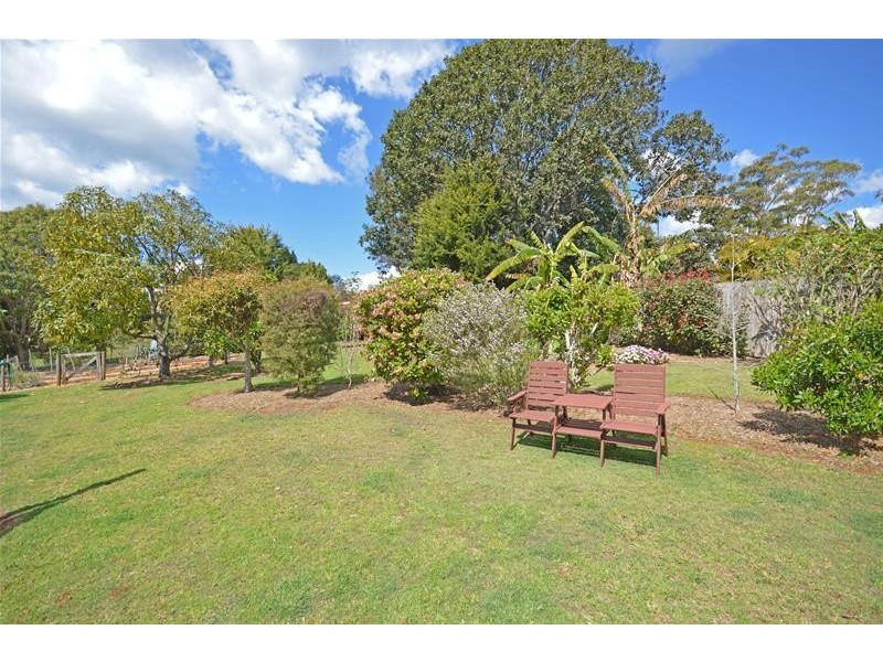 29 CHALMETTE Drive, Tamborine Mountain QLD 4272