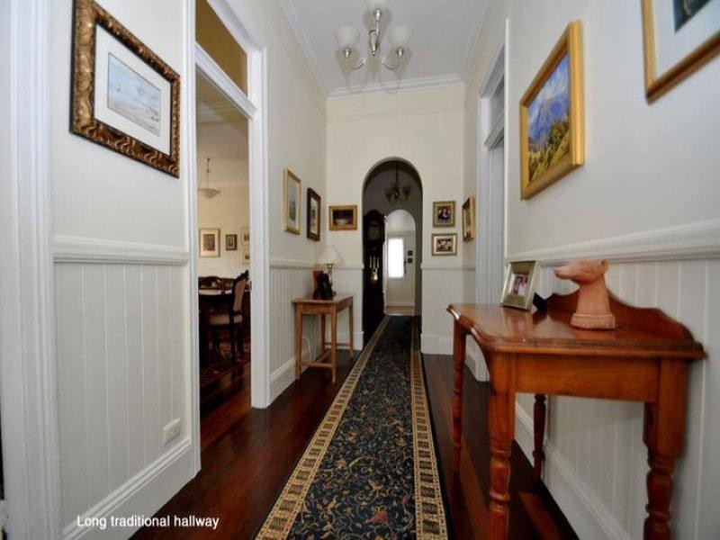 46 Main Western Road, Tamborine Mountain QLD 4272