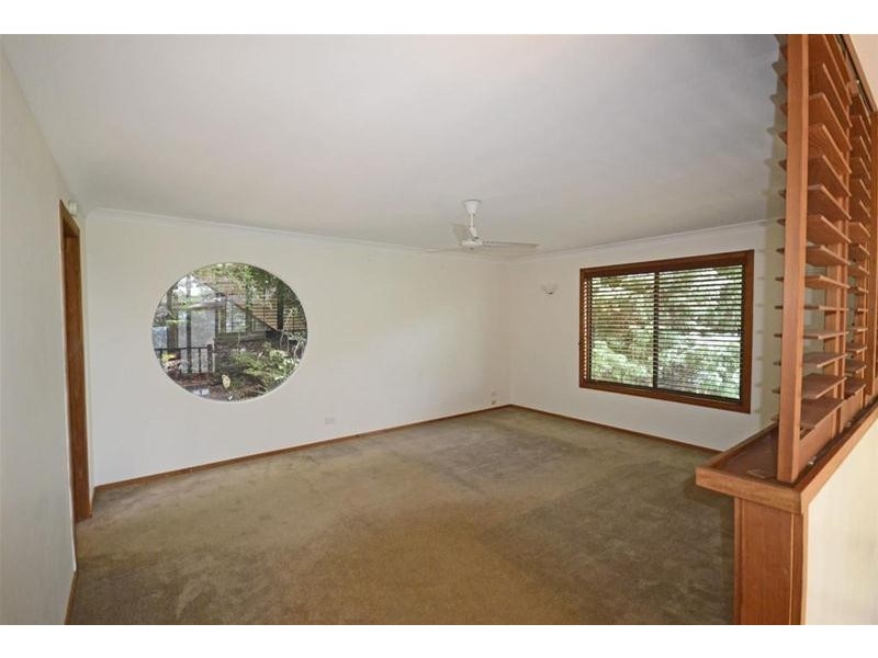 97 Contour Road, Tamborine Mountain QLD 4272