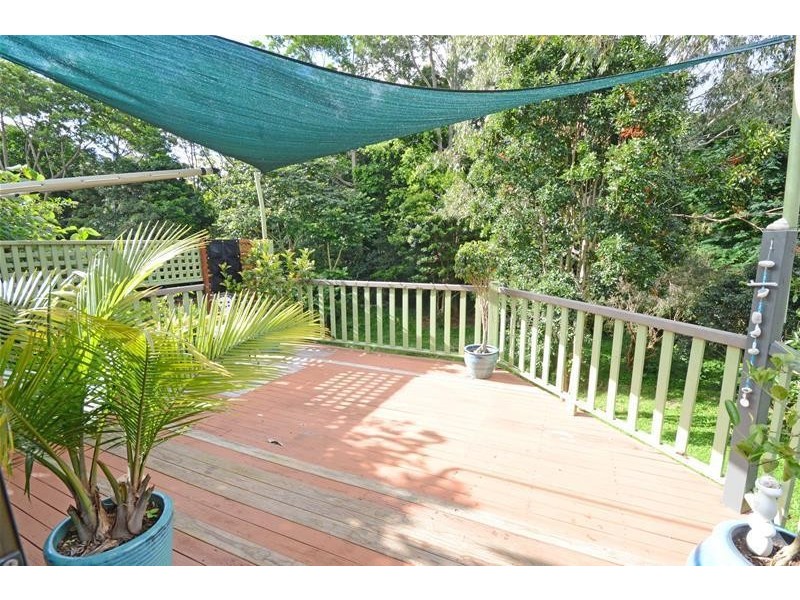 17 Stradbroke Av, Tamborine Mountain QLD 4272