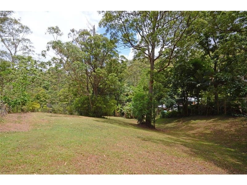 2 Orchis Drive, Eagle Heights QLD 4271