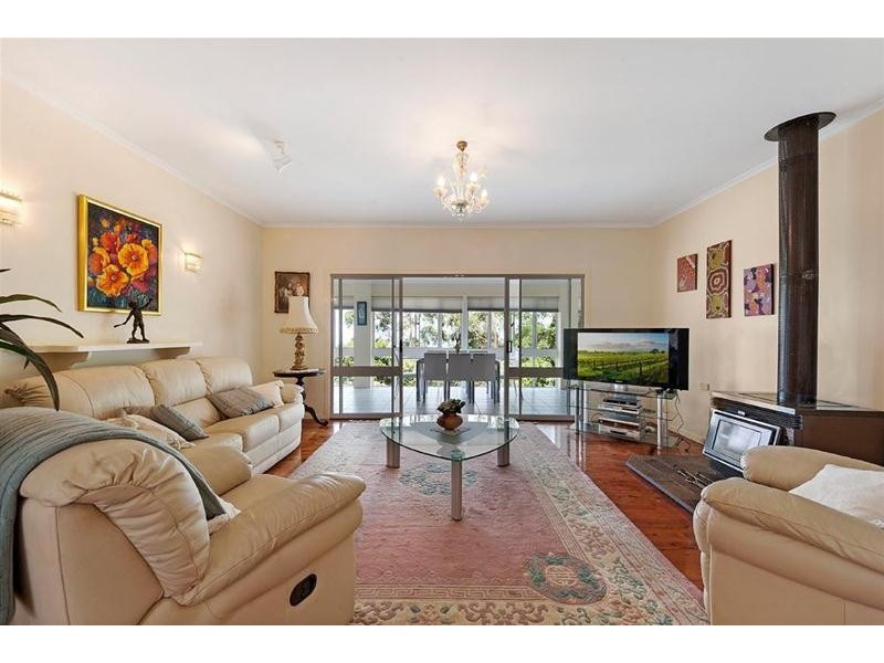 82-84 Cliff Road, Tamborine Mountain QLD 4272