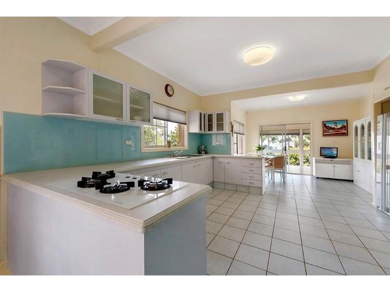 82-84 Cliff Road, Tamborine Mountain QLD 4272