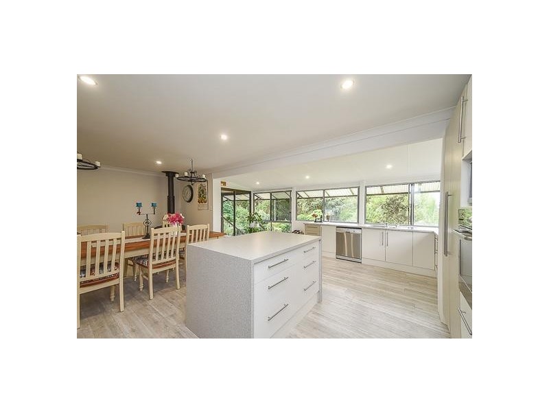 570 Henri Robert Drive, Tamborine Mountain QLD 4272