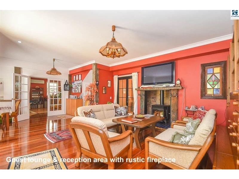 5 Platt Place, Tamborine Mountain QLD 4272