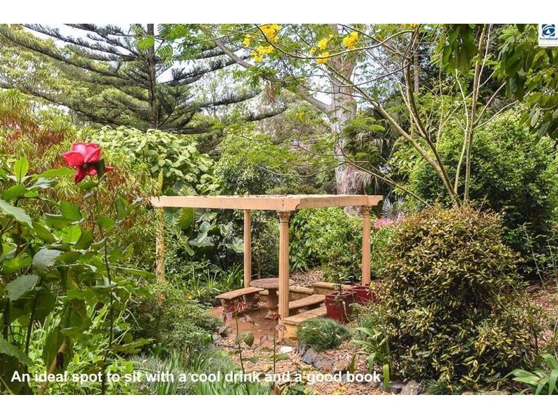 5 Platt Place, Tamborine Mountain QLD 4272