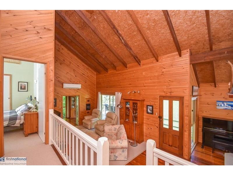 28 Forsythia Drive, Tamborine Mountain QLD 4272