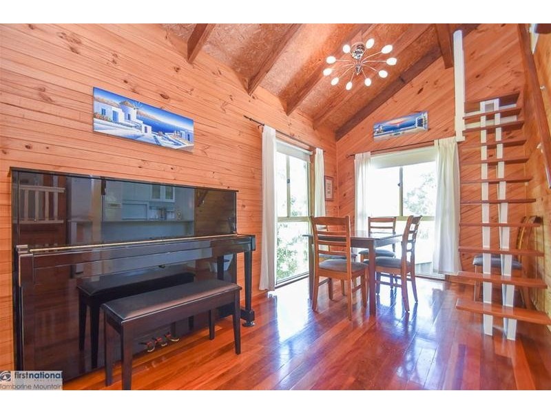 28 Forsythia Drive, Tamborine Mountain QLD 4272