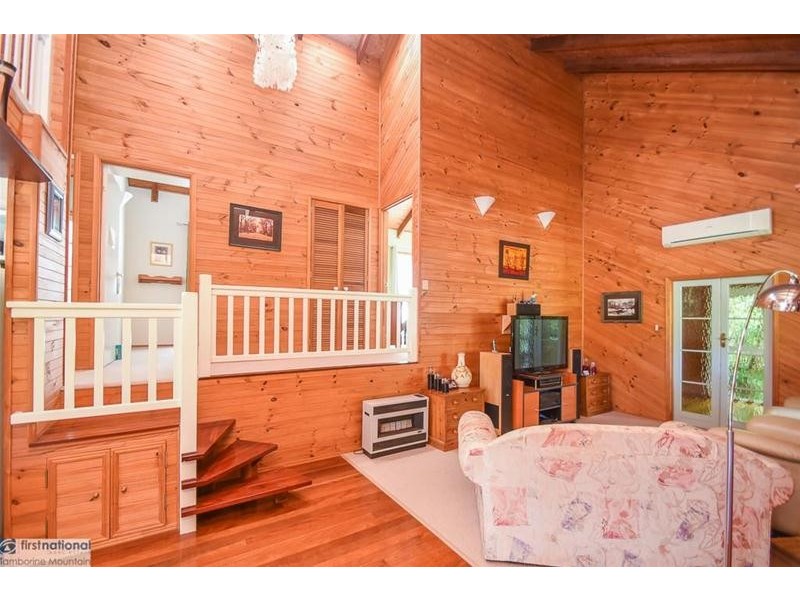 28 Forsythia Drive, Tamborine Mountain QLD 4272