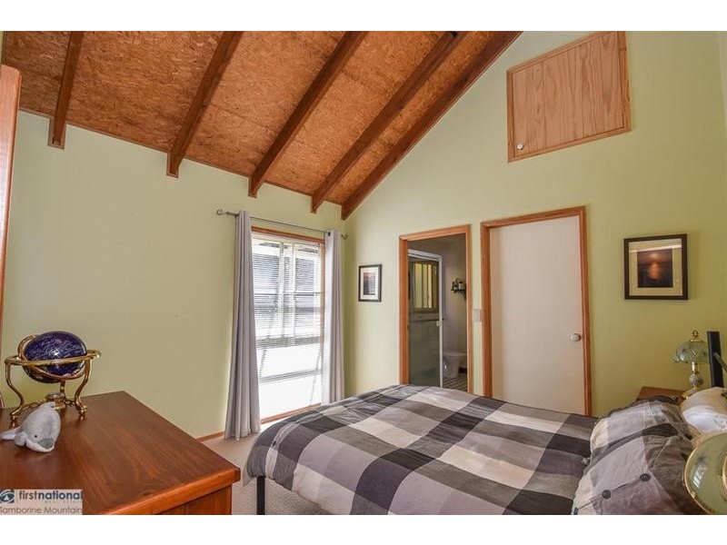 28 Forsythia Drive, Tamborine Mountain QLD 4272