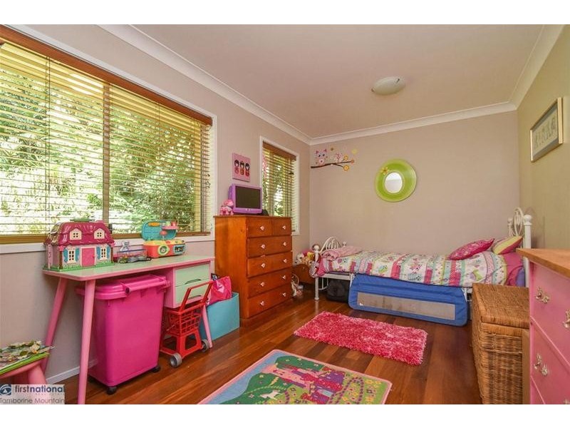 32 Knoll Road, Tamborine Mountain QLD 4272