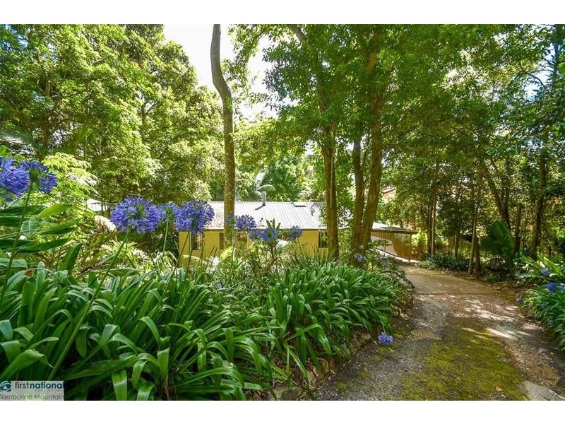 32 Knoll Road, Tamborine Mountain QLD 4272