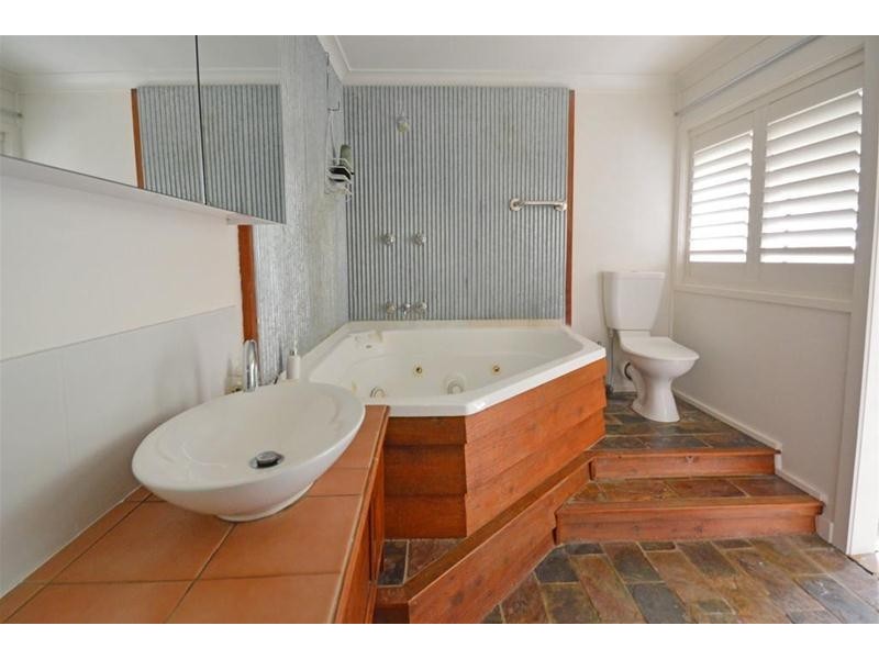 599 Main Western Road, Tamborine Mountain QLD 4272