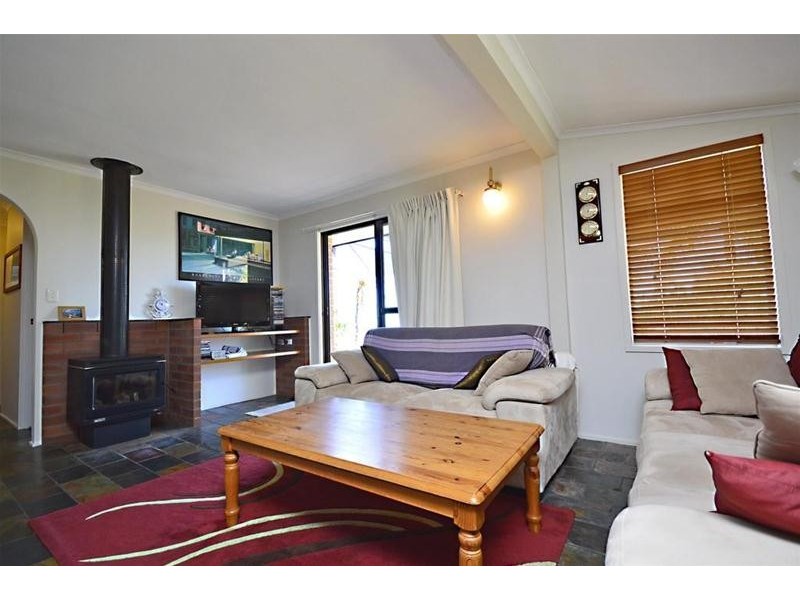 25 Orchis Drive, Tamborine Mountain QLD 4272