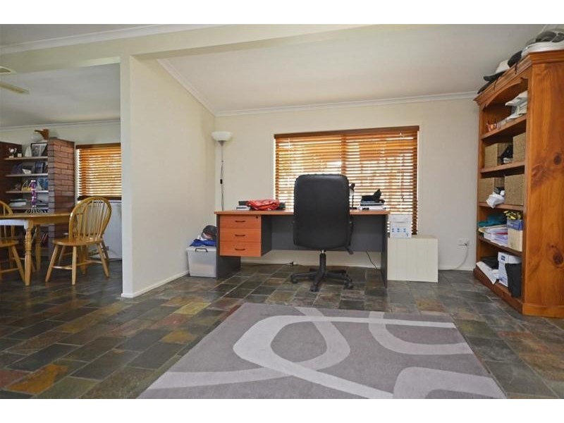 25 Orchis Drive, Tamborine Mountain QLD 4272