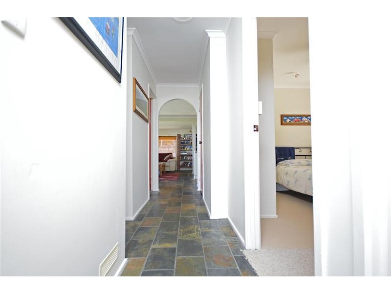 25 Orchis Drive, Tamborine Mountain QLD 4272