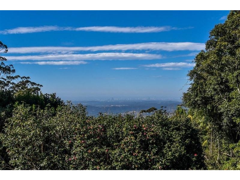 5 Cliff Way, Tamborine Mountain QLD 4272
