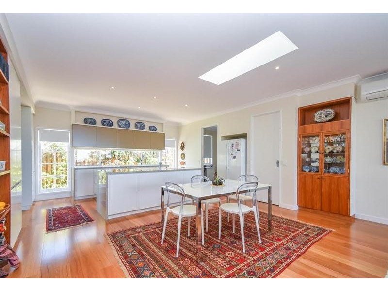 5 Cliff Way, Tamborine Mountain QLD 4272