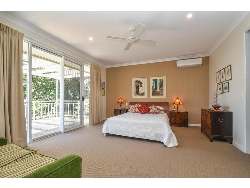 5 Cliff Way, Tamborine Mountain QLD 4272