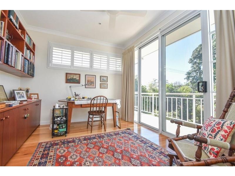 5 Cliff Way, Tamborine Mountain QLD 4272