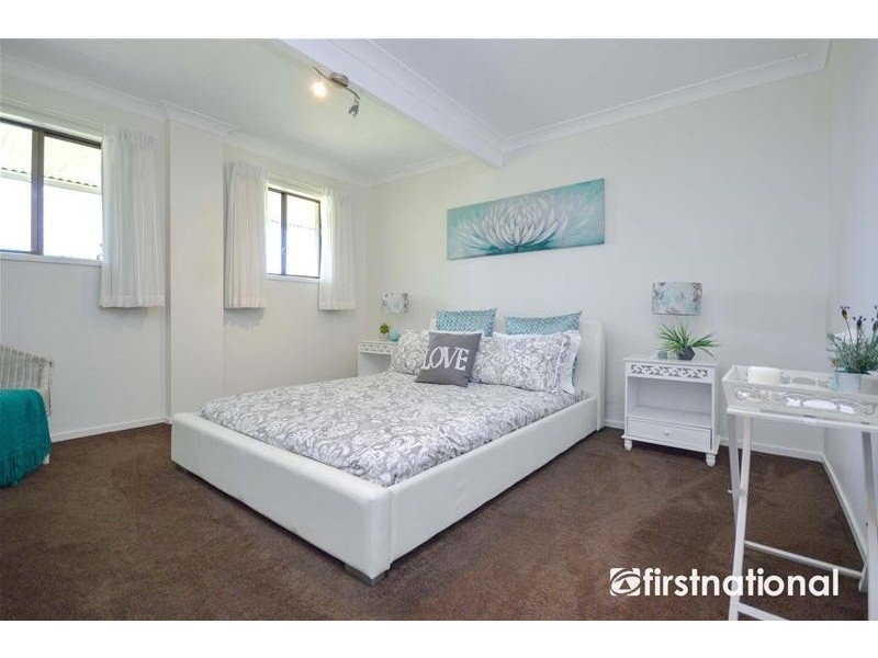 12 Carey Parade, Tamborine Mountain QLD 4272