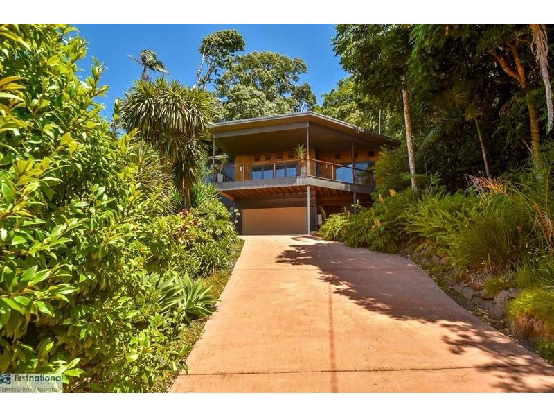 105 Licuala Drive, Tamborine Mountain QLD 4272