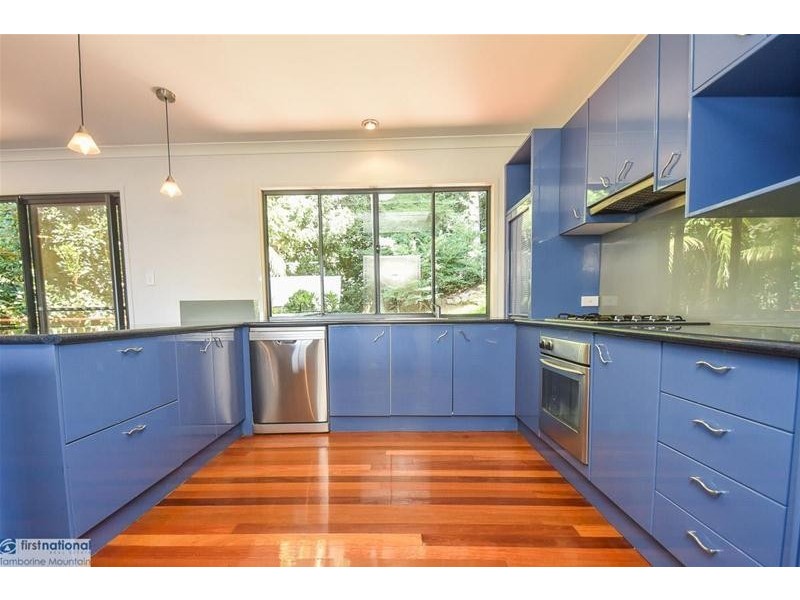 105 Licuala Drive, Tamborine Mountain QLD 4272