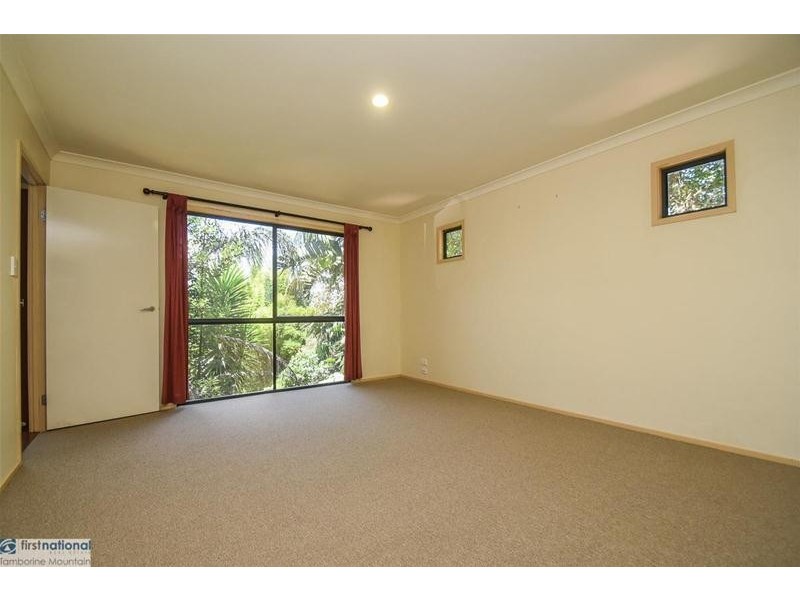 105 Licuala Drive, Tamborine Mountain QLD 4272