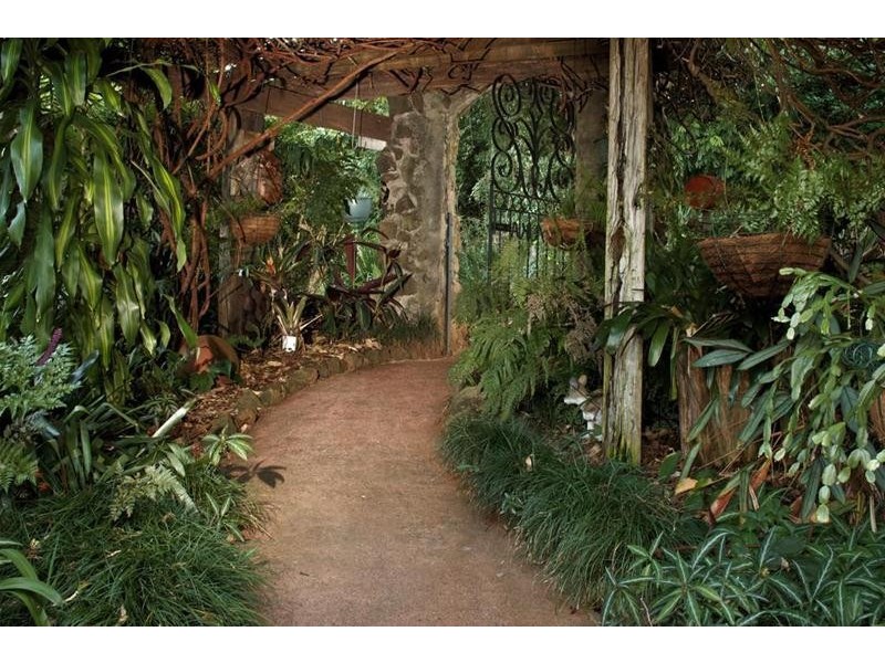 19-23 Witherby Cr, Tamborine Mountain QLD 4272