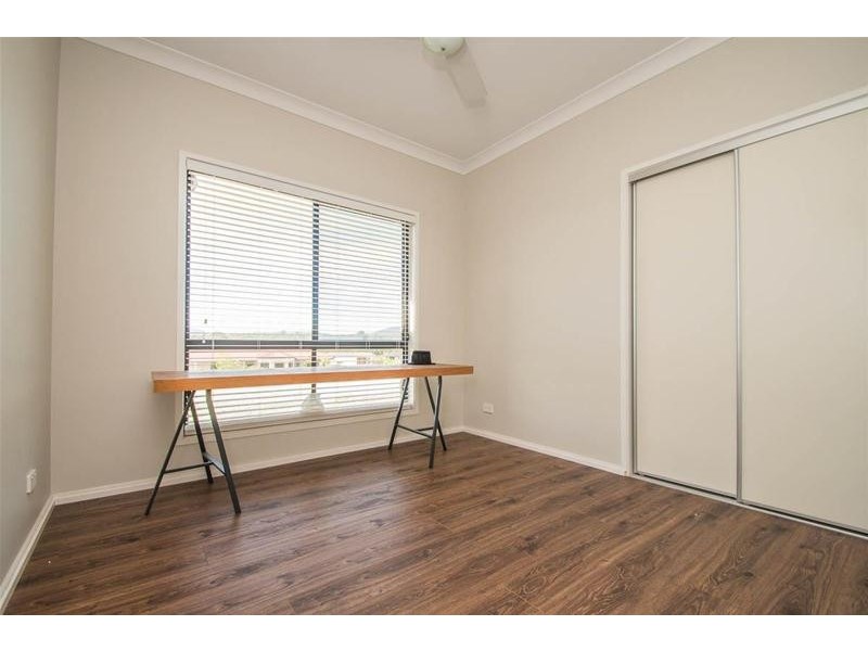 12-16 Martin Place, Tamborine QLD 4270