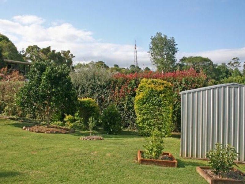 11 Lamington Parade, Tamborine Mountain QLD 4272