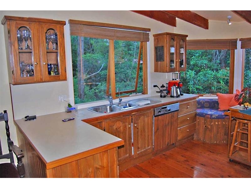 7 Kalmia Court, Tamborine Mountain QLD 4272