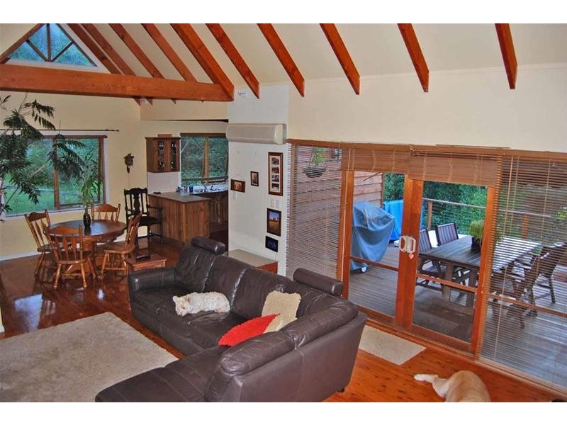 7 Kalmia Court, Tamborine Mountain QLD 4272