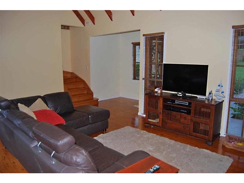 7 Kalmia Court, Tamborine Mountain QLD 4272