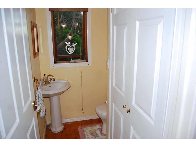 7 Kalmia Court, Tamborine Mountain QLD 4272