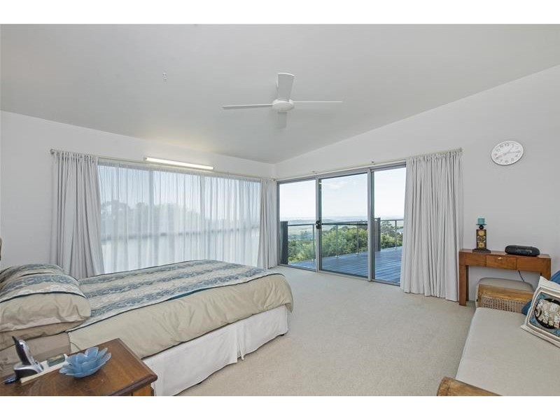 6 Sumatra Court, Tamborine Mountain QLD 4272