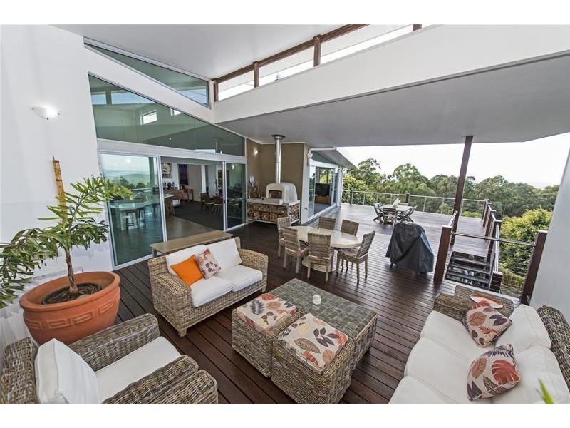 6 Sumatra Court, Tamborine Mountain QLD 4272