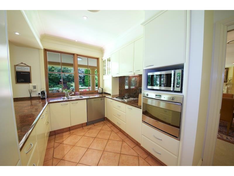 41 Wongawallan Road, Tamborine Mountain QLD 4272