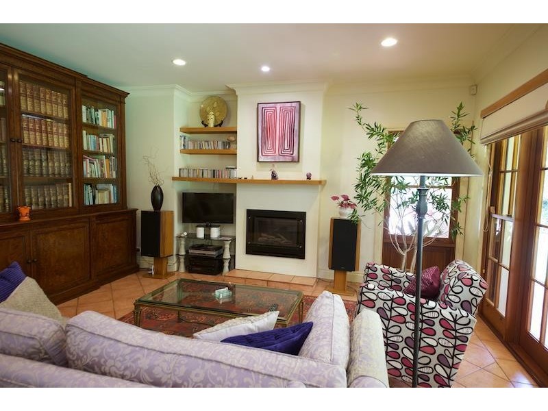 41 Wongawallan Road, Tamborine Mountain QLD 4272