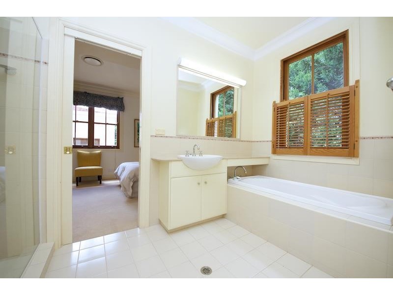 41 Wongawallan Road, Tamborine Mountain QLD 4272