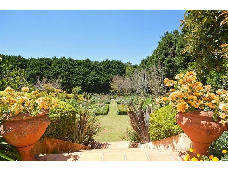 41 Wongawallan Road, Tamborine Mountain QLD 4272