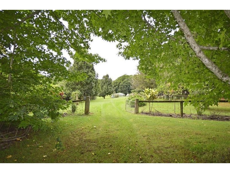 17 Manika Court, Tamborine Mountain QLD 4272