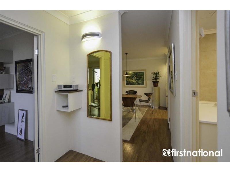 6/16-18 Golfers Crescent, Tamborine Mountain QLD 4272