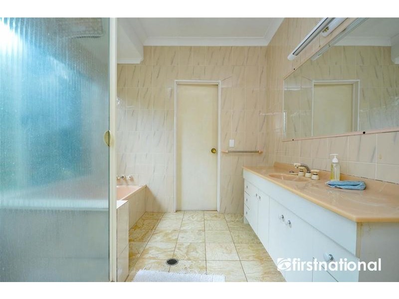 31 Bateke Road, Tamborine Mountain QLD 4272