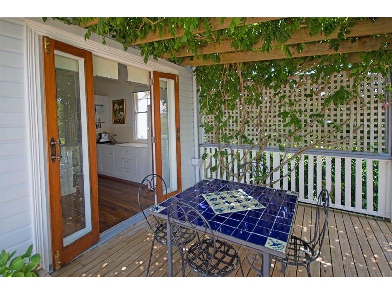 46 Main Western Road, Tamborine Mountain QLD 4272