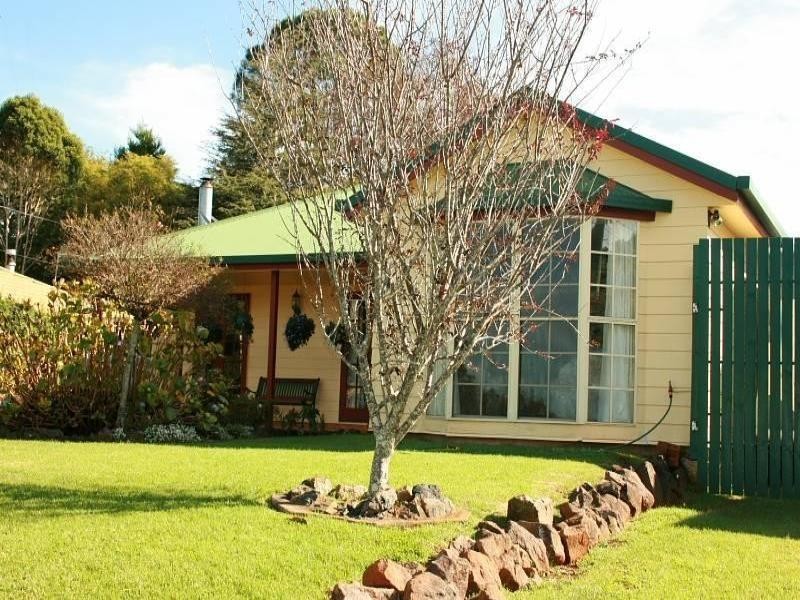 Tamborine Mountain QLD 4272