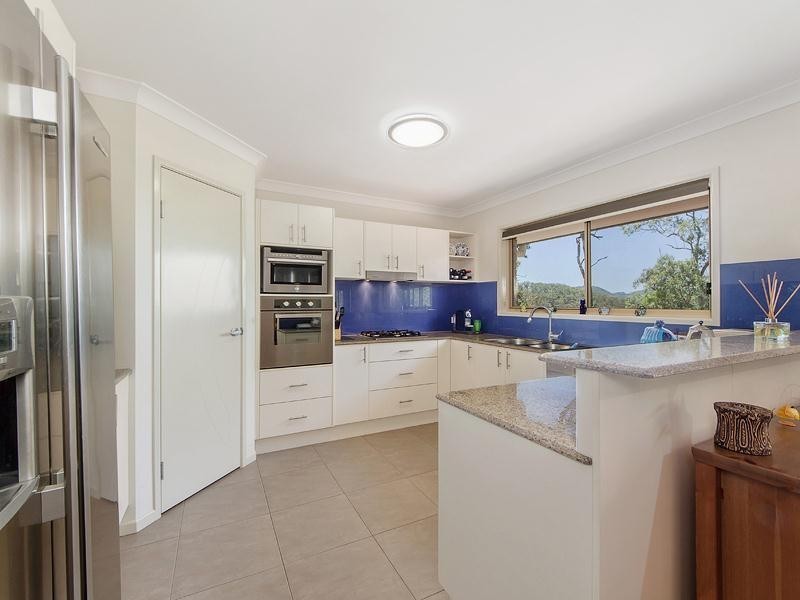 50 Jourdana Drive, Tamborine Mountain QLD 4272