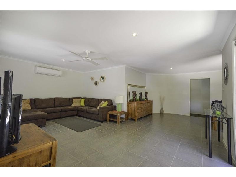 31 Long Road, Tamborine Mountain QLD 4272