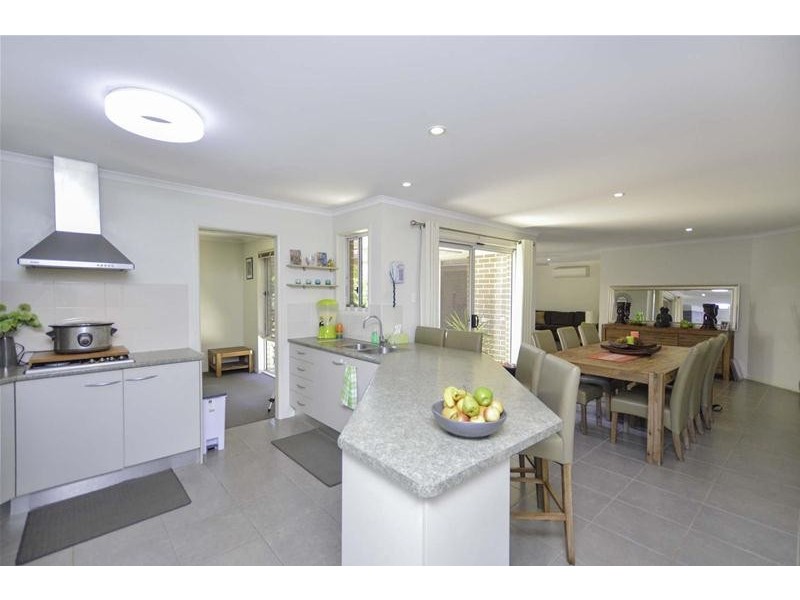 31 Long Road, Tamborine Mountain QLD 4272